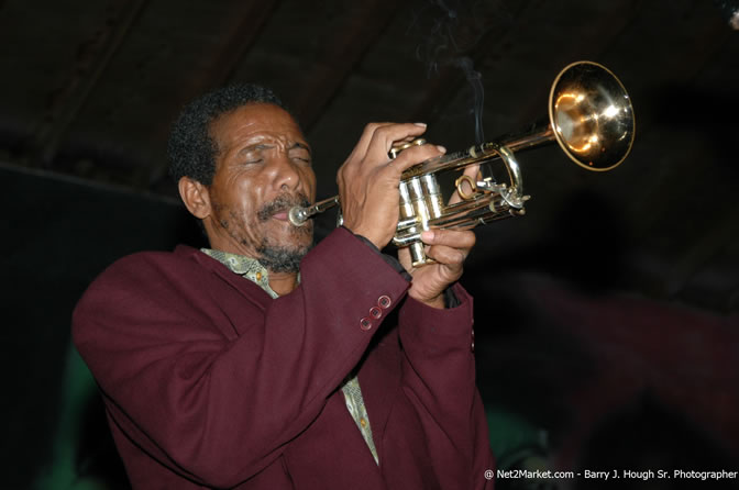 John Holt @ Bourbon Beach - Saturday, January 22, 2006 - Negril Travel Guide, Negril Jamaica WI - http://www.negriltravelguide.com - info@negriltravelguide.com...!