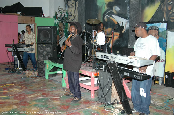 John Holt @ Bourbon Beach - Saturday, January 22, 2006 - Negril Travel Guide, Negril Jamaica WI - http://www.negriltravelguide.com - info@negriltravelguide.com...!
