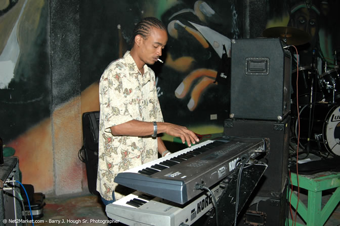 John Holt @ Bourbon Beach - Saturday, January 22, 2006 - Negril Travel Guide, Negril Jamaica WI - http://www.negriltravelguide.com - info@negriltravelguide.com...!
