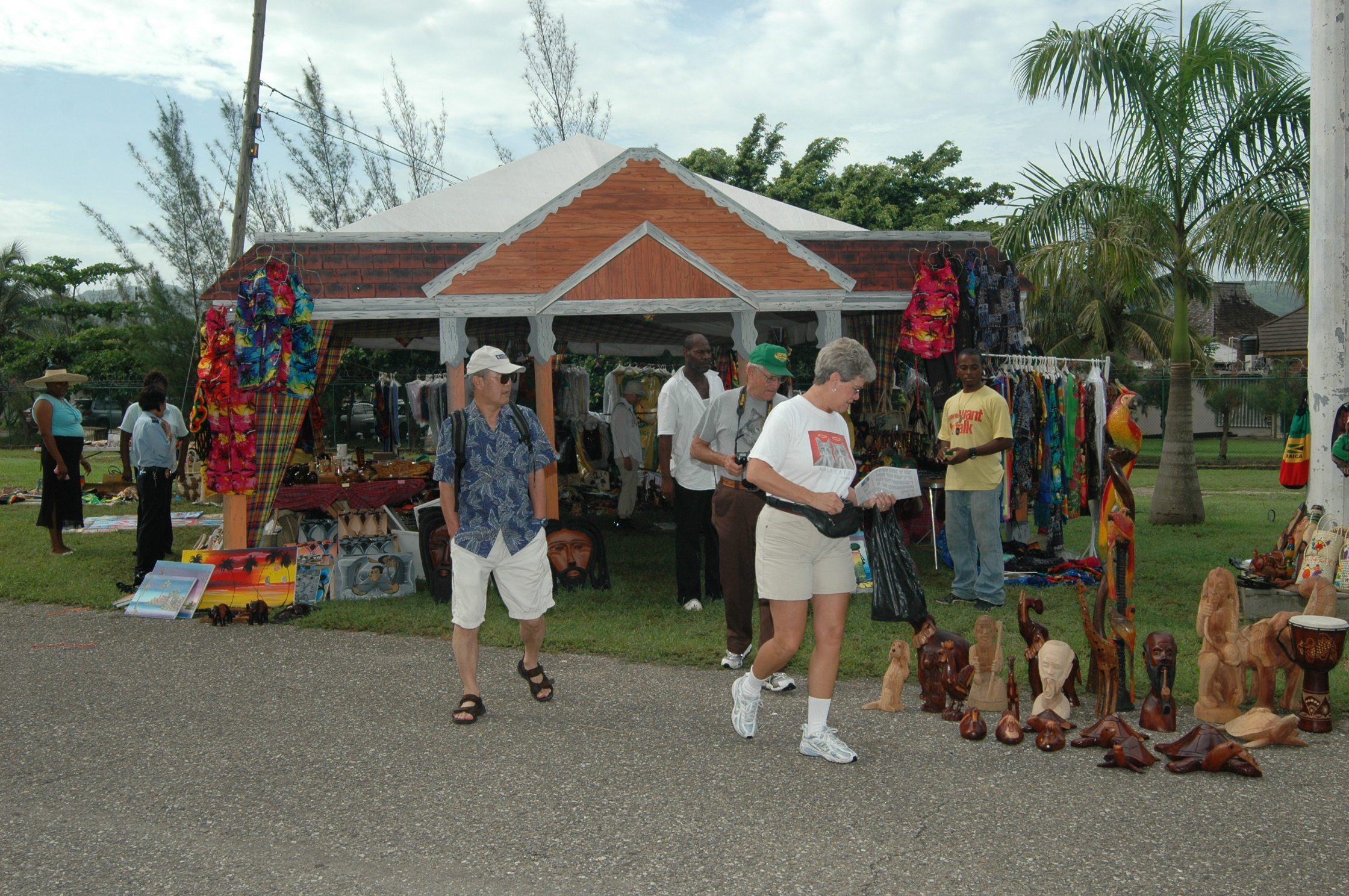 Freedom Of The Seas Photos - Negril Travel Guide, Negril Jamaica WI - http://www.negriltravelguide.com - info@negriltravelguide.com...!