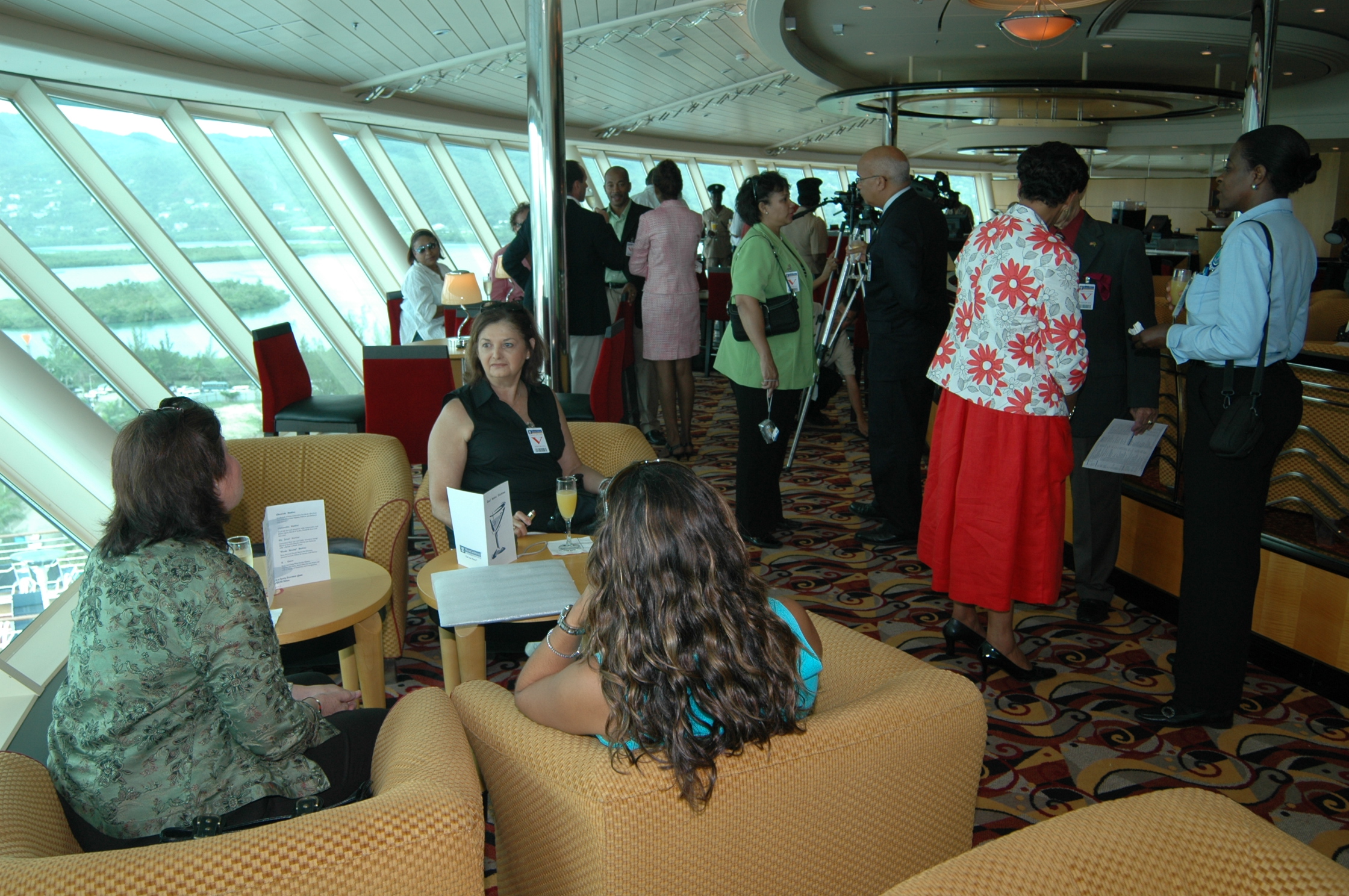Freedom Of The Seas Photos - Negril Travel Guide, Negril Jamaica WI - http://www.negriltravelguide.com - info@negriltravelguide.com...!
