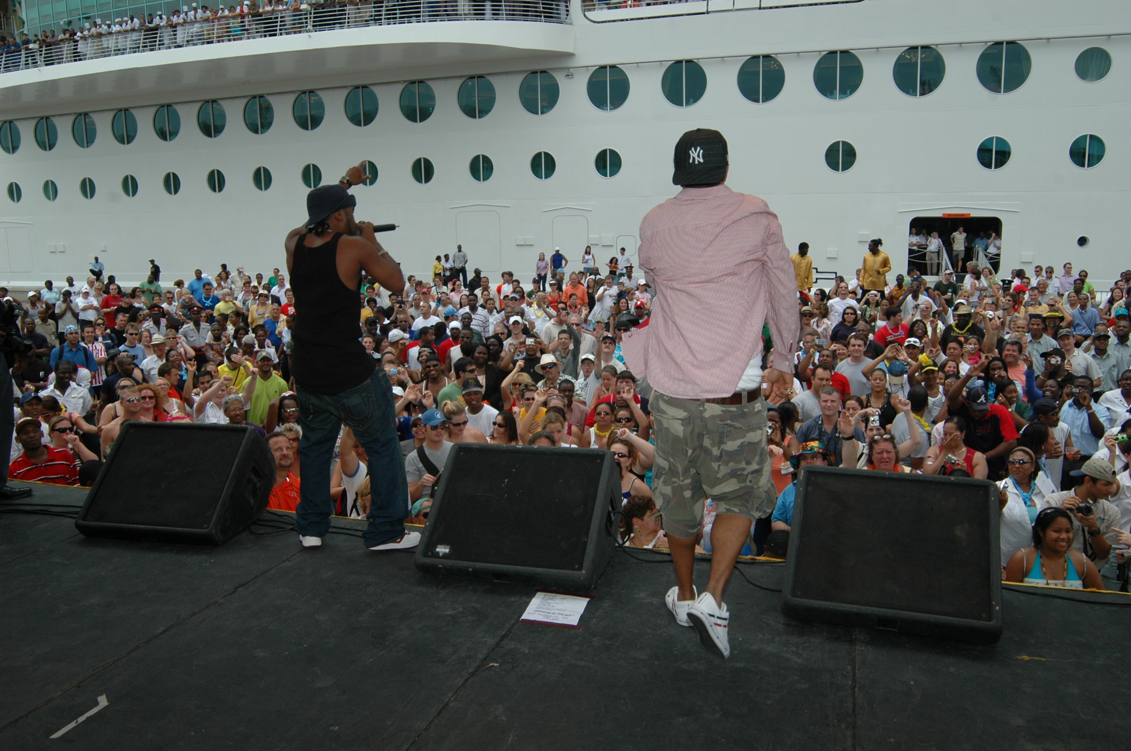 Freedom Of The Seas Photos - Negril Travel Guide, Negril Jamaica WI - http://www.negriltravelguide.com - info@negriltravelguide.com...!