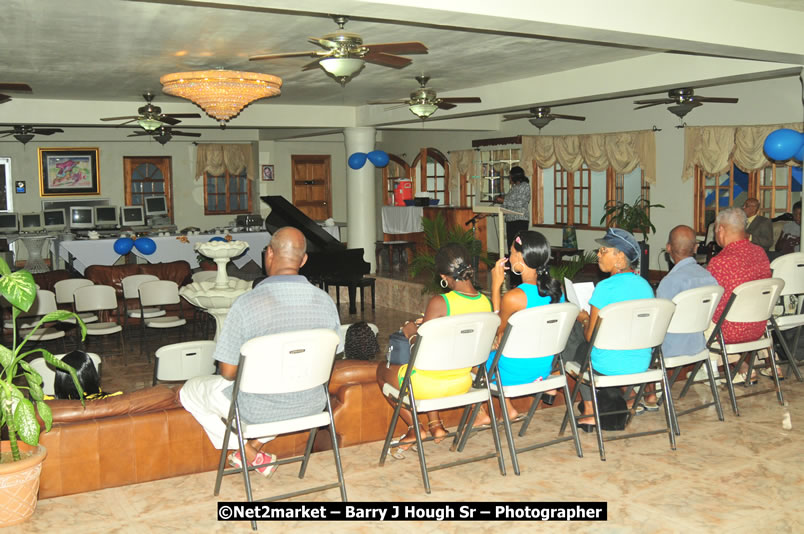 The Graduation Ceremony Of Police Officers - Negril Education Evironmaent Trust (NEET), Graduation Exercise For Level One Computer Training, Venue at Travellers Beach Resort, Norman Manley Boulevard, Negril, Westmoreland, Jamaica - Saturday, April 5, 2009 - Photographs by Net2Market.com - Barry J. Hough Sr, Photographer/Photojournalist - Negril Travel Guide, Negril Jamaica WI - http://www.negriltravelguide.com - info@negriltravelguide.com...!