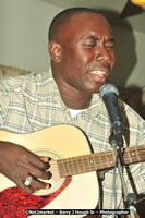 DSC_7794.jpg (103,486 bytes)