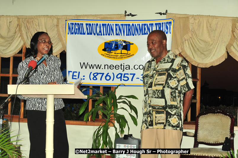 The Graduation Ceremony Of Police Officers - Negril Education Evironmaent Trust (NEET), Graduation Exercise For Level One Computer Training, Venue at Travellers Beach Resort, Norman Manley Boulevard, Negril, Westmoreland, Jamaica - Saturday, April 5, 2009 - Photographs by Net2Market.com - Barry J. Hough Sr, Photographer/Photojournalist - Negril Travel Guide, Negril Jamaica WI - http://www.negriltravelguide.com - info@negriltravelguide.com...!