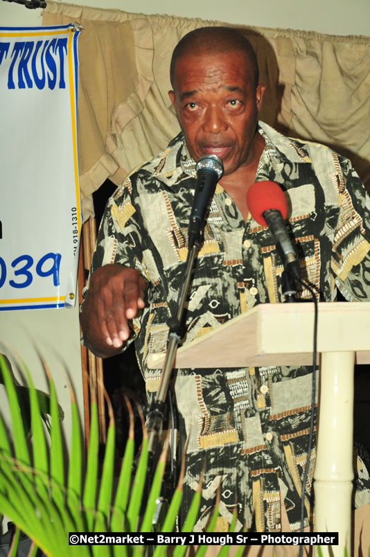 The Graduation Ceremony Of Police Officers - Negril Education Evironmaent Trust (NEET), Graduation Exercise For Level One Computer Training, Venue at Travellers Beach Resort, Norman Manley Boulevard, Negril, Westmoreland, Jamaica - Saturday, April 5, 2009 - Photographs by Net2Market.com - Barry J. Hough Sr, Photographer/Photojournalist - Negril Travel Guide, Negril Jamaica WI - http://www.negriltravelguide.com - info@negriltravelguide.com...!