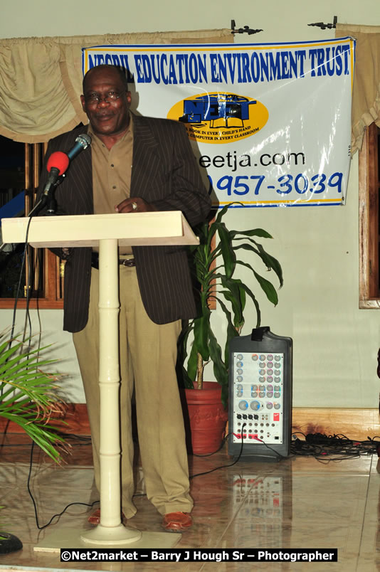 The Graduation Ceremony Of Police Officers - Negril Education Evironmaent Trust (NEET), Graduation Exercise For Level One Computer Training, Venue at Travellers Beach Resort, Norman Manley Boulevard, Negril, Westmoreland, Jamaica - Saturday, April 5, 2009 - Photographs by Net2Market.com - Barry J. Hough Sr, Photographer/Photojournalist - Negril Travel Guide, Negril Jamaica WI - http://www.negriltravelguide.com - info@negriltravelguide.com...!