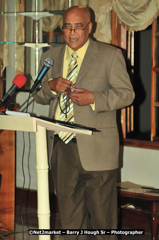The Graduation Ceremony Of Police Officers - Negril Education Evironmaent Trust (NEET), Graduation Exercise For Level One Computer Training, Venue at Travellers Beach Resort, Norman Manley Boulevard, Negril, Westmoreland, Jamaica - Saturday, April 5, 2009 - Photographs by Net2Market.com - Barry J. Hough Sr, Photographer/Photojournalist - Negril Travel Guide, Negril Jamaica WI - http://www.negriltravelguide.com - info@negriltravelguide.com...!