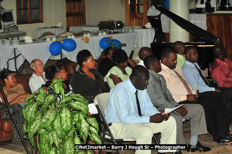 The Graduation Ceremony Of Police Officers - Negril Education Evironmaent Trust (NEET), Graduation Exercise For Level One Computer Training, Venue at Travellers Beach Resort, Norman Manley Boulevard, Negril, Westmoreland, Jamaica - Saturday, April 5, 2009 - Photographs by Net2Market.com - Barry J. Hough Sr, Photographer/Photojournalist - Negril Travel Guide, Negril Jamaica WI - http://www.negriltravelguide.com - info@negriltravelguide.com...!