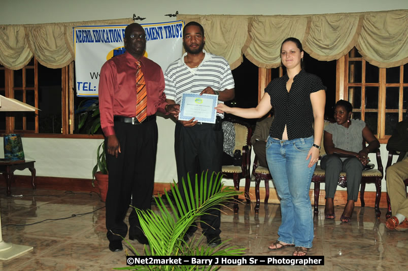 The Graduation Ceremony Of Police Officers - Negril Education Evironmaent Trust (NEET), Graduation Exercise For Level One Computer Training, Venue at Travellers Beach Resort, Norman Manley Boulevard, Negril, Westmoreland, Jamaica - Saturday, April 5, 2009 - Photographs by Net2Market.com - Barry J. Hough Sr, Photographer/Photojournalist - Negril Travel Guide, Negril Jamaica WI - http://www.negriltravelguide.com - info@negriltravelguide.com...!