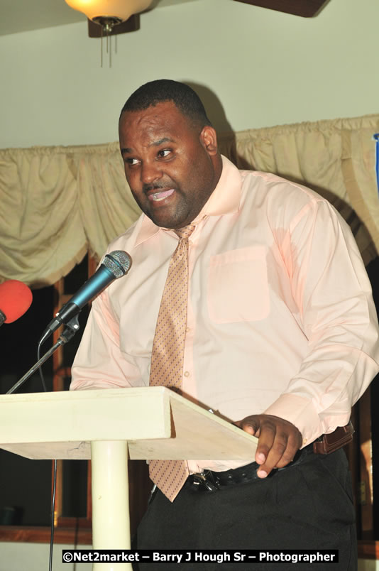 The Graduation Ceremony Of Police Officers - Negril Education Evironmaent Trust (NEET), Graduation Exercise For Level One Computer Training, Venue at Travellers Beach Resort, Norman Manley Boulevard, Negril, Westmoreland, Jamaica - Saturday, April 5, 2009 - Photographs by Net2Market.com - Barry J. Hough Sr, Photographer/Photojournalist - Negril Travel Guide, Negril Jamaica WI - http://www.negriltravelguide.com - info@negriltravelguide.com...!