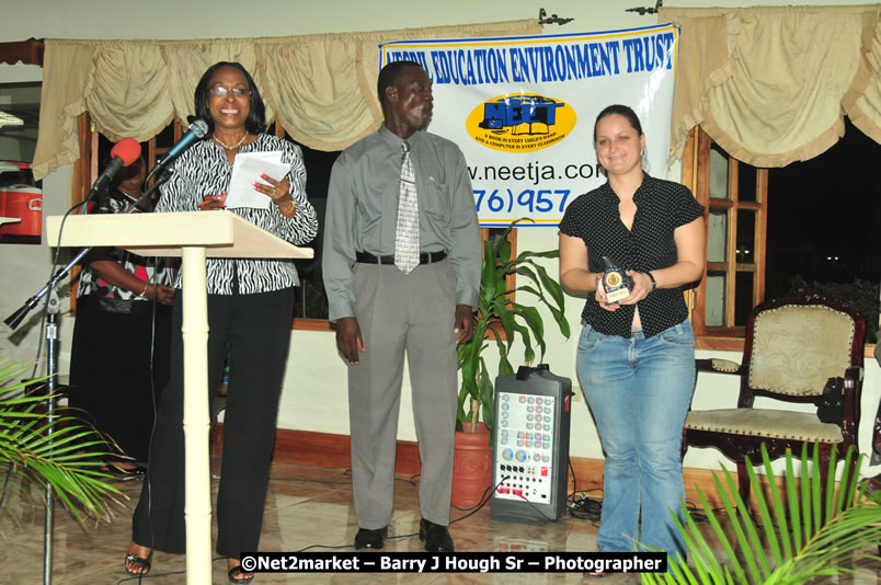 The Graduation Ceremony Of Police Officers - Negril Education Evironmaent Trust (NEET), Graduation Exercise For Level One Computer Training, Venue at Travellers Beach Resort, Norman Manley Boulevard, Negril, Westmoreland, Jamaica - Saturday, April 5, 2009 - Photographs by Net2Market.com - Barry J. Hough Sr, Photographer/Photojournalist - Negril Travel Guide, Negril Jamaica WI - http://www.negriltravelguide.com - info@negriltravelguide.com...!