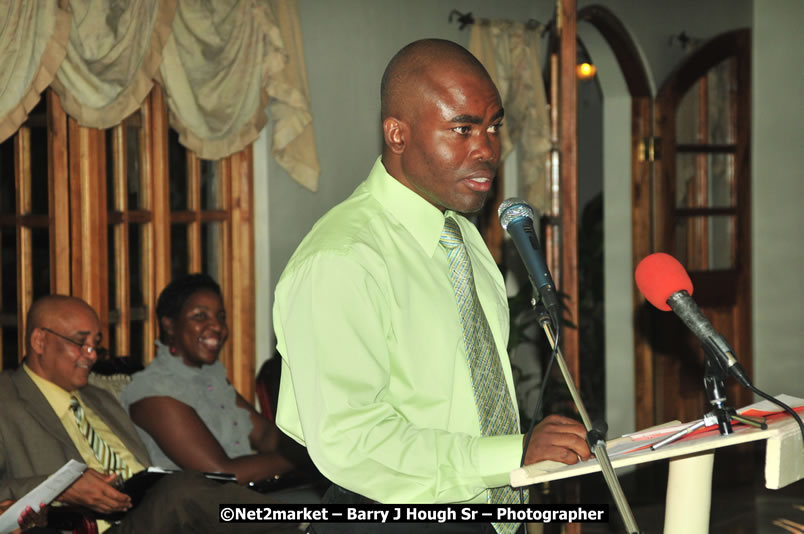 The Graduation Ceremony Of Police Officers - Negril Education Evironmaent Trust (NEET), Graduation Exercise For Level One Computer Training, Venue at Travellers Beach Resort, Norman Manley Boulevard, Negril, Westmoreland, Jamaica - Saturday, April 5, 2009 - Photographs by Net2Market.com - Barry J. Hough Sr, Photographer/Photojournalist - The Negril Travel Guide - Negril's and Jamaica's Number One Concert Photography Web Site with over 40,000 Jamaican Concert photographs Published -  Negril Travel Guide, Negril Jamaica WI - http://www.negriltravelguide.com - info@negriltravelguide.com...!
