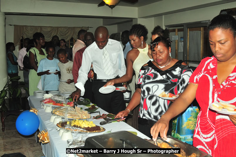 The Graduation Ceremony Of Police Officers - Negril Education Evironmaent Trust (NEET), Graduation Exercise For Level One Computer Training, Venue at Travellers Beach Resort, Norman Manley Boulevard, Negril, Westmoreland, Jamaica - Saturday, April 5, 2009 - Photographs by Net2Market.com - Barry J. Hough Sr, Photographer/Photojournalist - The Negril Travel Guide - Negril's and Jamaica's Number One Concert Photography Web Site with over 40,000 Jamaican Concert photographs Published -  Negril Travel Guide, Negril Jamaica WI - http://www.negriltravelguide.com - info@negriltravelguide.com...!