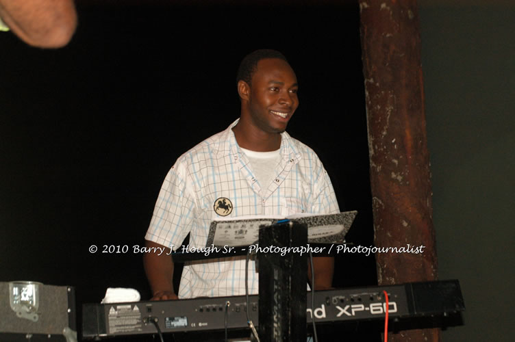 Toots and the Maytals - Grammy Award Winner @ Negril Fest - Presented by Money Cologne Promotions - Special Guest Star Jamaica Michael Jackson, Stama, Adeebe - Backed by Hurricane Band, MC Rev. BB on January 6, 2010 @ Roots Bamboo, Norman Manley Boulevard, Negril, Westmoreland, Jamaica W.I. - Photographs by Net2Market.com - Barry J. Hough Sr, Photographer/Photojournalist - The Negril Travel Guide - Negril's and Jamaica's Number One Concert Photography Web Site with over 40,000 Jamaican Concert photographs Published -  Negril Travel Guide, Negril Jamaica WI - http://www.negriltravelguide.com - info@negriltravelguide.com...!