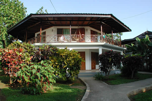 Negril's Tree House Resort Photos - Negril Travel Guide, Negril Jamaica WI - http://www.negriltravelguide.com - info@negriltravelguide.com...!