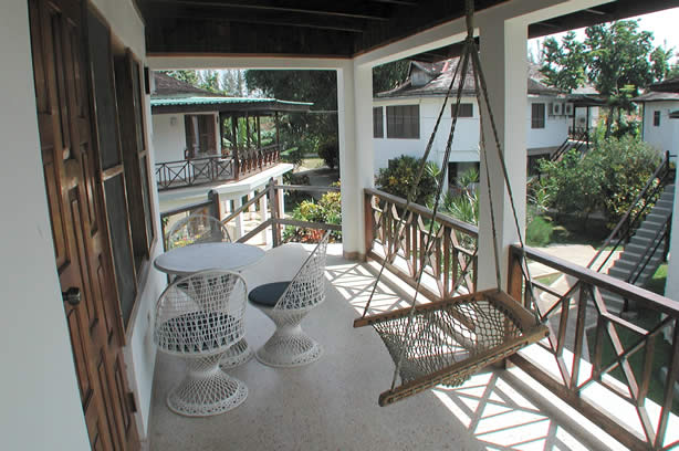 Negril's Tree House Resort Photos - Negril Travel Guide, Negril Jamaica WI - http://www.negriltravelguide.com - info@negriltravelguide.com...!