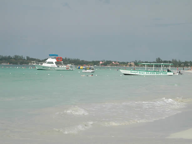 A Photo Walk along Negril's Famous Seven Mile Beach - Negril Travel Guide, Negril Jamaica WI - http://www.negriltravelguide.com - info@negriltravelguide.com...!