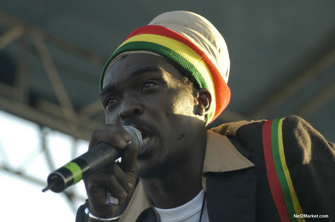 Anthony B @  Rebel Salute - Saturday, January 15 2005 - Venue:Port Kaiser Sports Club, St. Elizabeth - Negril Travel Guide, Negril Jamaica WI - http://www.negriltravelguide.com - info@negriltravelguide.com...!