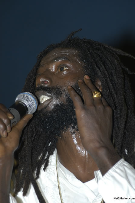 Buju Banton @  Rebel Salute - Saturday, January 15 2005 - Venue:Port Kaiser Sports Club, St. Elizabeth - Negril Travel Guide, Negril Jamaica WI - http://www.negriltravelguide.com - info@negriltravelguide.com...!