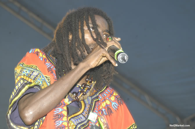 I Wayne @  Rebel Salute - Saturday, January 15 2005 - Venue:Port Kaiser Sports Club, St. Elizabeth - Negril Travel Guide, Negril Jamaica WI - http://www.negriltravelguide.com - info@negriltravelguide.com...!