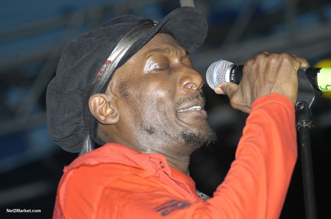 Jimmy Cliff @  Rebel Salute - Saturday, January 15 2005 - Venue:Port Kaiser Sports Club, St. Elizabeth - Negril Travel Guide, Negril Jamaica WI - http://www.negriltravelguide.com - info@negriltravelguide.com...!