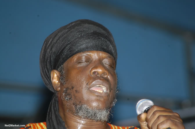 Mutabaruka @  Rebel Salute - Saturday, January 15 2005 - Venue:Port Kaiser Sports Club, St. Elizabeth - Negril Travel Guide, Negril Jamaica WI - http://www.negriltravelguide.com - info@negriltravelguide.com...!