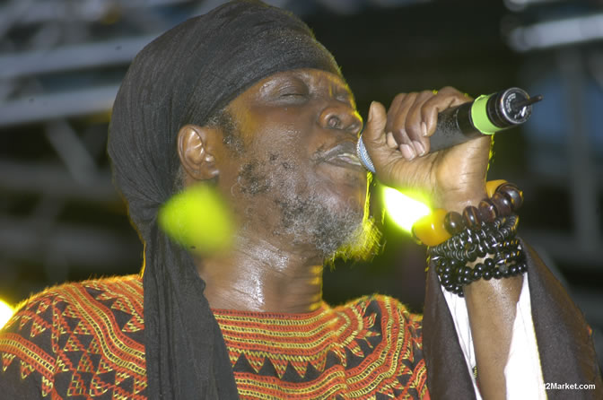 Mutabaruka @  Rebel Salute - Saturday, January 15 2005 - Venue:Port Kaiser Sports Club, St. Elizabeth - Negril Travel Guide, Negril Jamaica WI - http://www.negriltravelguide.com - info@negriltravelguide.com...!