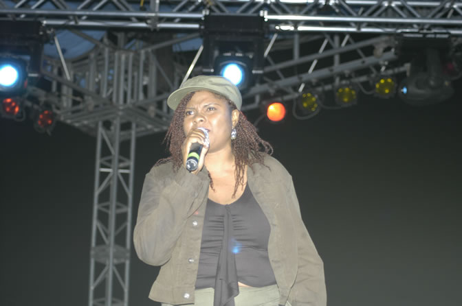 Performers/Artist in (?????) @  Rebel Salute 2005 - Saturday, January 15 2005 - Venue:Port Kaiser Sports Club, St. Elizabeth - Negril Travel Guide, Negril Jamaica WI - http://www.negriltravelguide.com - info@negriltravelguide.com...!