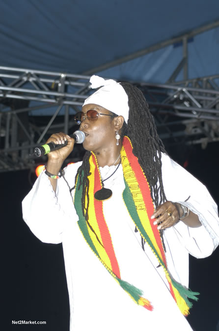 Sista Carol @  Rebel Salute 2005 - Saturday, January 15 2005 - Venue:Port Kaiser Sports Club, St. Elizabeth - Negril Travel Guide, Negril Jamaica WI - http://www.negriltravelguide.com - info@negriltravelguide.com...!