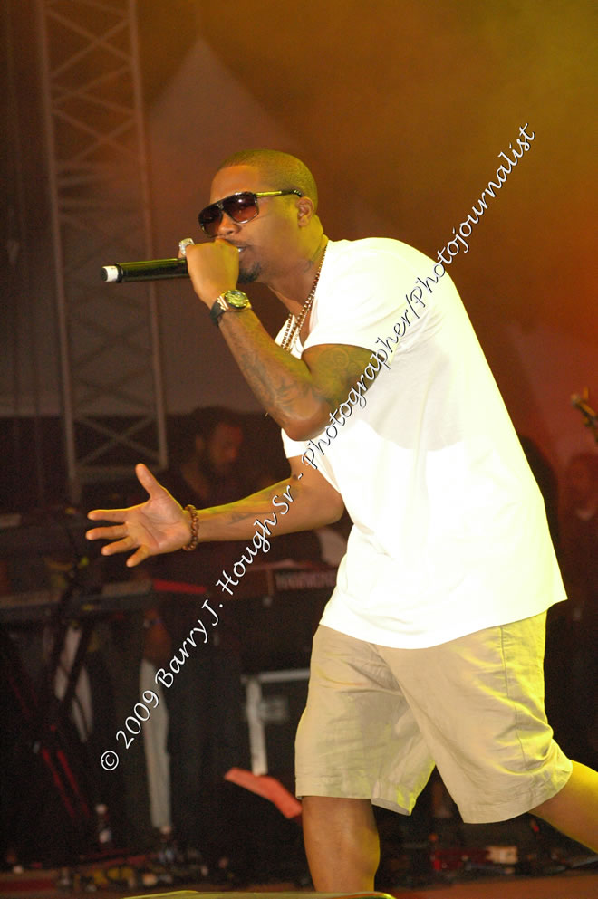 Damian 'Jr. Gong' Marley & NAS @ Reggae Sumfest 2009 - International Night 2 - Reggae Sumfest 2009,Catherine Hall, Montego Bay, St. James, Jamaica W.I. - Saturaday, July 25, 2009 - Reggae Sumfest 2009, July 19 - 25, 2009 - Photographs by Net2Market.com - Barry J. Hough Sr. Photojournalist/Photograper - Photographs taken with a Nikon D70, D100, or D300 - Negril Travel Guide, Negril Jamaica WI - http://www.negriltravelguide.com - info@negriltravelguide.com...!