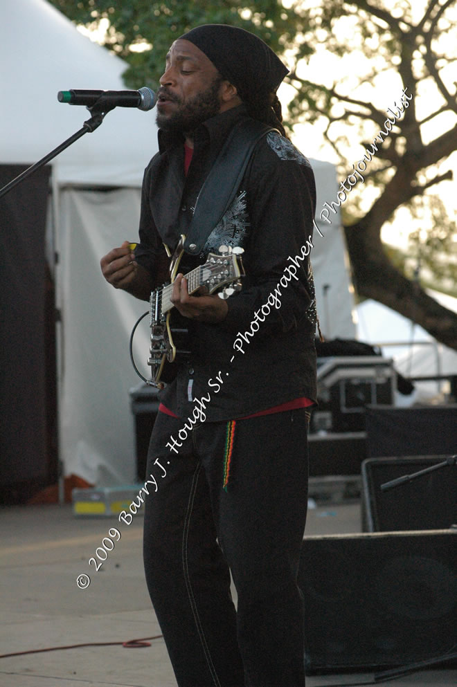 Inner Circle  @ Reggae Sumfest 2009 - International Night 2 - Reggae Sumfest 2009,Catherine Hall, Montego Bay, St. James, Jamaica W.I. - Saturaday, July 25, 2009 - Reggae Sumfest 2009, July 19 - 25, 2009 - Photographs by Net2Market.com - Barry J. Hough Sr. Photojournalist/Photograper - Photographs taken with a Nikon D70, D100, or D300 - Negril Travel Guide, Negril Jamaica WI - http://www.negriltravelguide.com - info@negriltravelguide.com...!