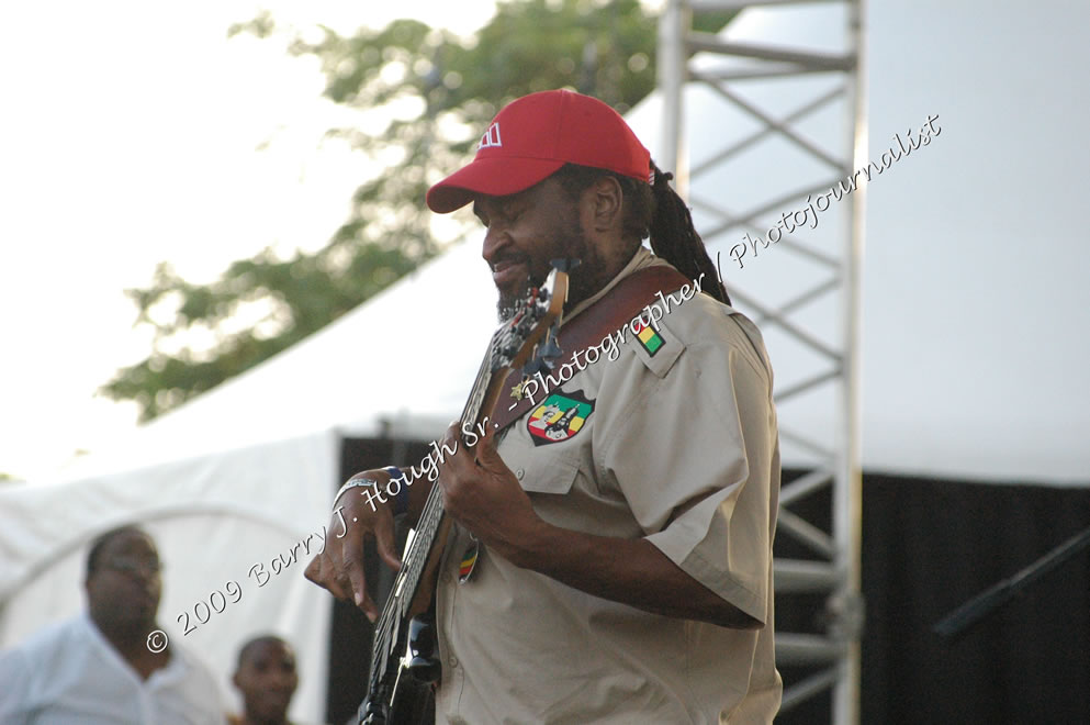 Inner Circle  @ Reggae Sumfest 2009 - International Night 2 - Reggae Sumfest 2009,Catherine Hall, Montego Bay, St. James, Jamaica W.I. - Saturaday, July 25, 2009 - Reggae Sumfest 2009, July 19 - 25, 2009 - Photographs by Net2Market.com - Barry J. Hough Sr. Photojournalist/Photograper - Photographs taken with a Nikon D70, D100, or D300 - Negril Travel Guide, Negril Jamaica WI - http://www.negriltravelguide.com - info@negriltravelguide.com...!