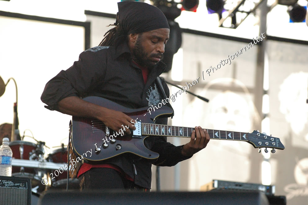 Inner Circle  @ Reggae Sumfest 2009 - International Night 2 - Reggae Sumfest 2009,Catherine Hall, Montego Bay, St. James, Jamaica W.I. - Saturaday, July 25, 2009 - Reggae Sumfest 2009, July 19 - 25, 2009 - Photographs by Net2Market.com - Barry J. Hough Sr. Photojournalist/Photograper - Photographs taken with a Nikon D70, D100, or D300 - Negril Travel Guide, Negril Jamaica WI - http://www.negriltravelguide.com - info@negriltravelguide.com...!