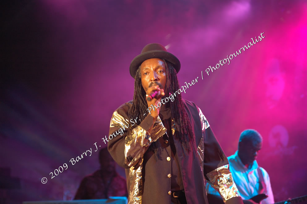 Mackie Conscious  @ Reggae Sumfest 2009 - International Night 2 - Reggae Sumfest 2009,Catherine Hall, Montego Bay, St. James, Jamaica W.I. - Saturaday, July 25, 2009 - Reggae Sumfest 2009, July 19 - 25, 2009 - Photographs by Net2Market.com - Barry J. Hough Sr. Photojournalist/Photograper - Photographs taken with a Nikon D70, D100, or D300 - Negril Travel Guide, Negril Jamaica WI - http://www.negriltravelguide.com - info@negriltravelguide.com...!
