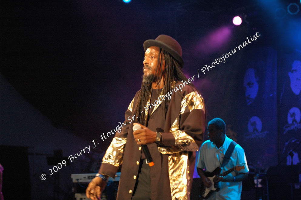 Mackie Conscious  @ Reggae Sumfest 2009 - International Night 2 - Reggae Sumfest 2009,Catherine Hall, Montego Bay, St. James, Jamaica W.I. - Saturaday, July 25, 2009 - Reggae Sumfest 2009, July 19 - 25, 2009 - Photographs by Net2Market.com - Barry J. Hough Sr. Photojournalist/Photograper - Photographs taken with a Nikon D70, D100, or D300 - Negril Travel Guide, Negril Jamaica WI - http://www.negriltravelguide.com - info@negriltravelguide.com...!