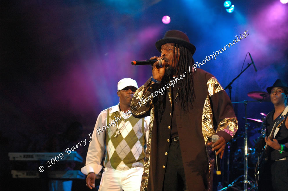 Mackie Conscious  @ Reggae Sumfest 2009 - International Night 2 - Reggae Sumfest 2009,Catherine Hall, Montego Bay, St. James, Jamaica W.I. - Saturaday, July 25, 2009 - Reggae Sumfest 2009, July 19 - 25, 2009 - Photographs by Net2Market.com - Barry J. Hough Sr. Photojournalist/Photograper - Photographs taken with a Nikon D70, D100, or D300 - Negril Travel Guide, Negril Jamaica WI - http://www.negriltravelguide.com - info@negriltravelguide.com...!