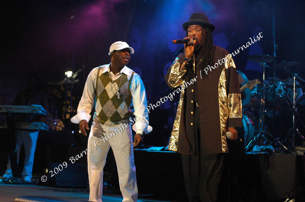 Mackie Conscious  @ Reggae Sumfest 2009 - International Night 2 - Reggae Sumfest 2009,Catherine Hall, Montego Bay, St. James, Jamaica W.I. - Saturaday, July 25, 2009 - Reggae Sumfest 2009, July 19 - 25, 2009 - Photographs by Net2Market.com - Barry J. Hough Sr. Photojournalist/Photograper - Photographs taken with a Nikon D70, D100, or D300 - Negril Travel Guide, Negril Jamaica WI - http://www.negriltravelguide.com - info@negriltravelguide.com...!