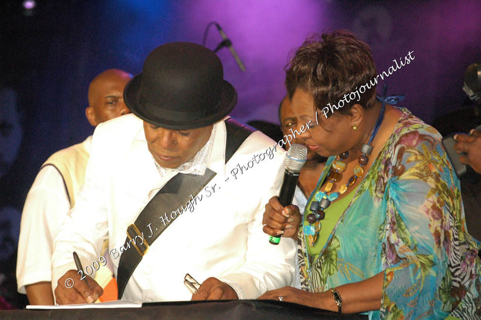  Michael Jackson - A Lifetime Achievement Award was presented to Michael Jackson and received by Tito Jackson @ Reggae Sumfest 2009 - International Night 2 - Reggae Sumfest 2009,Catherine Hall, Montego Bay, St. James, Jamaica W.I. - Saturaday, July 25, 2009 - Reggae Sumfest 2009, July 19 - 25, 2009 - Photographs by Net2Market.com - Barry J. Hough Sr. Photojournalist/Photograper - Photographs taken with a Nikon D70, D100, or D300 - Negril Travel Guide, Negril Jamaica WI - http://www.negriltravelguide.com - info@negriltravelguide.com...!
