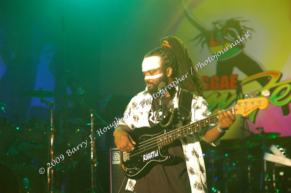 Rhaatid @ Reggae Sumfest 2009 - International Night 2 - Reggae Sumfest 2009,Catherine Hall, Montego Bay, St. James, Jamaica W.I. - Saturaday, July 25, 2009 - Reggae Sumfest 2009, July 19 - 25, 2009 - Photographs by Net2Market.com - Barry J. Hough Sr. Photojournalist/Photograper - Photographs taken with a Nikon D70, D100, or D300 - Negril Travel Guide, Negril Jamaica WI - http://www.negriltravelguide.com - info@negriltravelguide.com...!