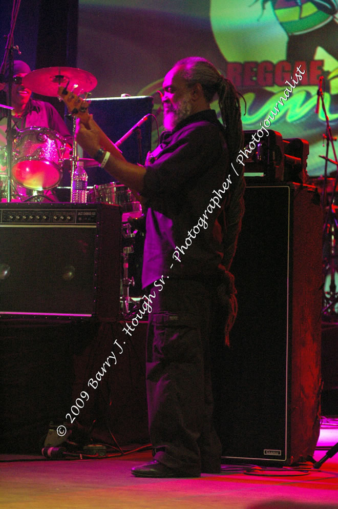Tarrus Riley @ Reggae Sumfest 2009 - International Night 2 - Reggae Sumfest 2009,Catherine Hall, Montego Bay, St. James, Jamaica W.I. - Saturaday, July 25, 2009 - Reggae Sumfest 2009, July 19 - 25, 2009 - Photographs by Net2Market.com - Barry J. Hough Sr. Photojournalist/Photograper - Photographs taken with a Nikon D70, D100, or D300 - Negril Travel Guide, Negril Jamaica WI - http://www.negriltravelguide.com - info@negriltravelguide.com...!