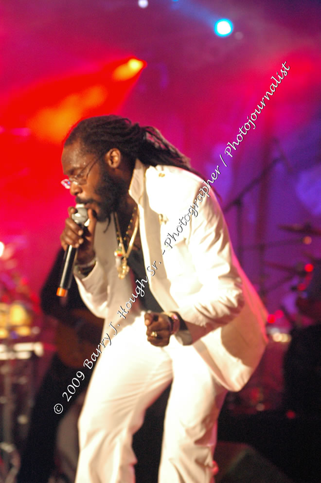 Tarrus Riley @ Reggae Sumfest 2009 - International Night 2 - Reggae Sumfest 2009,Catherine Hall, Montego Bay, St. James, Jamaica W.I. - Saturaday, July 25, 2009 - Reggae Sumfest 2009, July 19 - 25, 2009 - Photographs by Net2Market.com - Barry J. Hough Sr. Photojournalist/Photograper - Photographs taken with a Nikon D70, D100, or D300 - Negril Travel Guide, Negril Jamaica WI - http://www.negriltravelguide.com - info@negriltravelguide.com...!