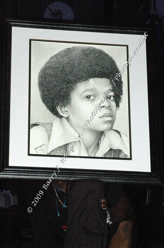 Tito Jackson @ Reggae Sumfest 2009 - International Night 2 - Tito Jackson, brother of the late King of Pop Michael Jackson performed live at Reggae Sumfest 2009. Reggae Sumfest 2009,Catherine Hall, Montego Bay, St. James, Jamaica W.I. - Saturaday, July 25, 2009 - Reggae Sumfest 2009, July 19 - 25, 2009 - Photographs by Net2Market.com - Barry J. Hough Sr. Photojournalist/Photograper - Photographs taken with a Nikon D70, D100, or D300 - Negril Travel Guide, Negril Jamaica WI - http://www.negriltravelguide.com - info@negriltravelguide.com...!