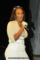 DSC_1923.jpg (49,796 bytes)
