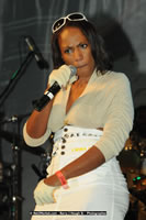 DSC_1935.jpg (63,457 bytes)