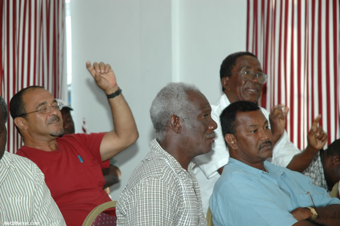 TPDCO Community Consultation/Meeting presentation of study to determine capacity and safety in Marine Recreational Areas in Negril and its environs. Negril Tree House Resort Conference Center, Norman Manley Boulevard, Negril on Thursday, March 10, 2005 - Negril Travel Guide, Negril Jamaica WI - http://www.negriltravelguide.com - info@negriltravelguide.com...!