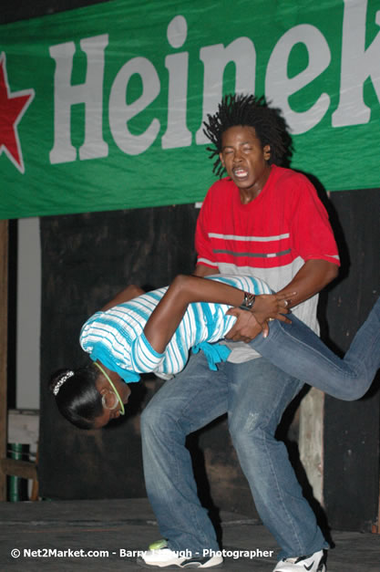 Munga & Wayne Marshall - Live in Concert @ The Jungle, Presented by The Jungle, Kraft-E, and Heineken - Friday, April 27, 2007 - The Jungle, Norman Manley Boulevard, Negril, Westmoreland, Jamaica W.I. - Negril Travel Guide, Negril Jamaica WI - http://www.negriltravelguide.com - info@negriltravelguide.com...!