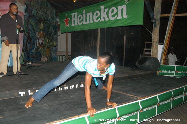 Munga & Wayne Marshall - Live in Concert @ The Jungle, Presented by The Jungle, Kraft-E, and Heineken - Friday, April 27, 2007 - The Jungle, Norman Manley Boulevard, Negril, Westmoreland, Jamaica W.I. - Negril Travel Guide, Negril Jamaica WI - http://www.negriltravelguide.com - info@negriltravelguide.com...!