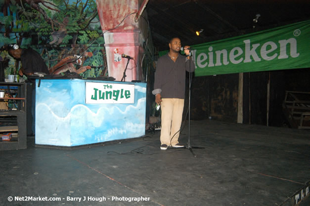 Munga & Wayne Marshall - Live in Concert @ The Jungle, Presented by The Jungle, Kraft-E, and Heineken - Friday, April 27, 2007 - The Jungle, Norman Manley Boulevard, Negril, Westmoreland, Jamaica W.I. - Negril Travel Guide, Negril Jamaica WI - http://www.negriltravelguide.com - info@negriltravelguide.com...!