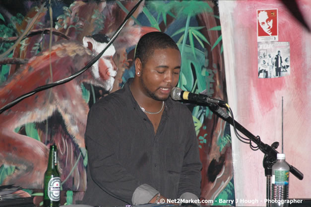 Munga & Wayne Marshall - Live in Concert @ The Jungle, Presented by The Jungle, Kraft-E, and Heineken - Friday, April 27, 2007 - The Jungle, Norman Manley Boulevard, Negril, Westmoreland, Jamaica W.I. - Negril Travel Guide, Negril Jamaica WI - http://www.negriltravelguide.com - info@negriltravelguide.com...!
